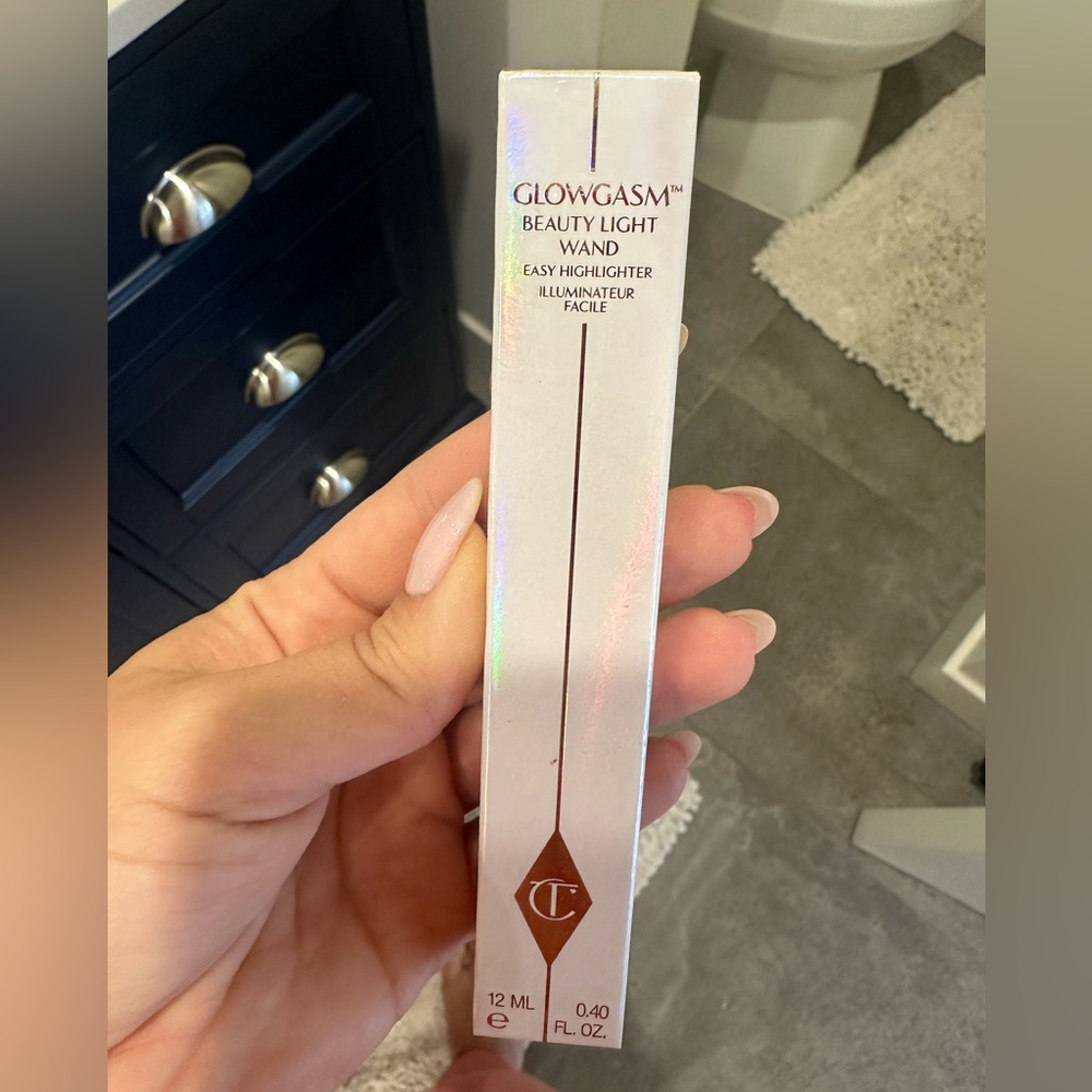 Charlotte Tilbury Beauty Wand